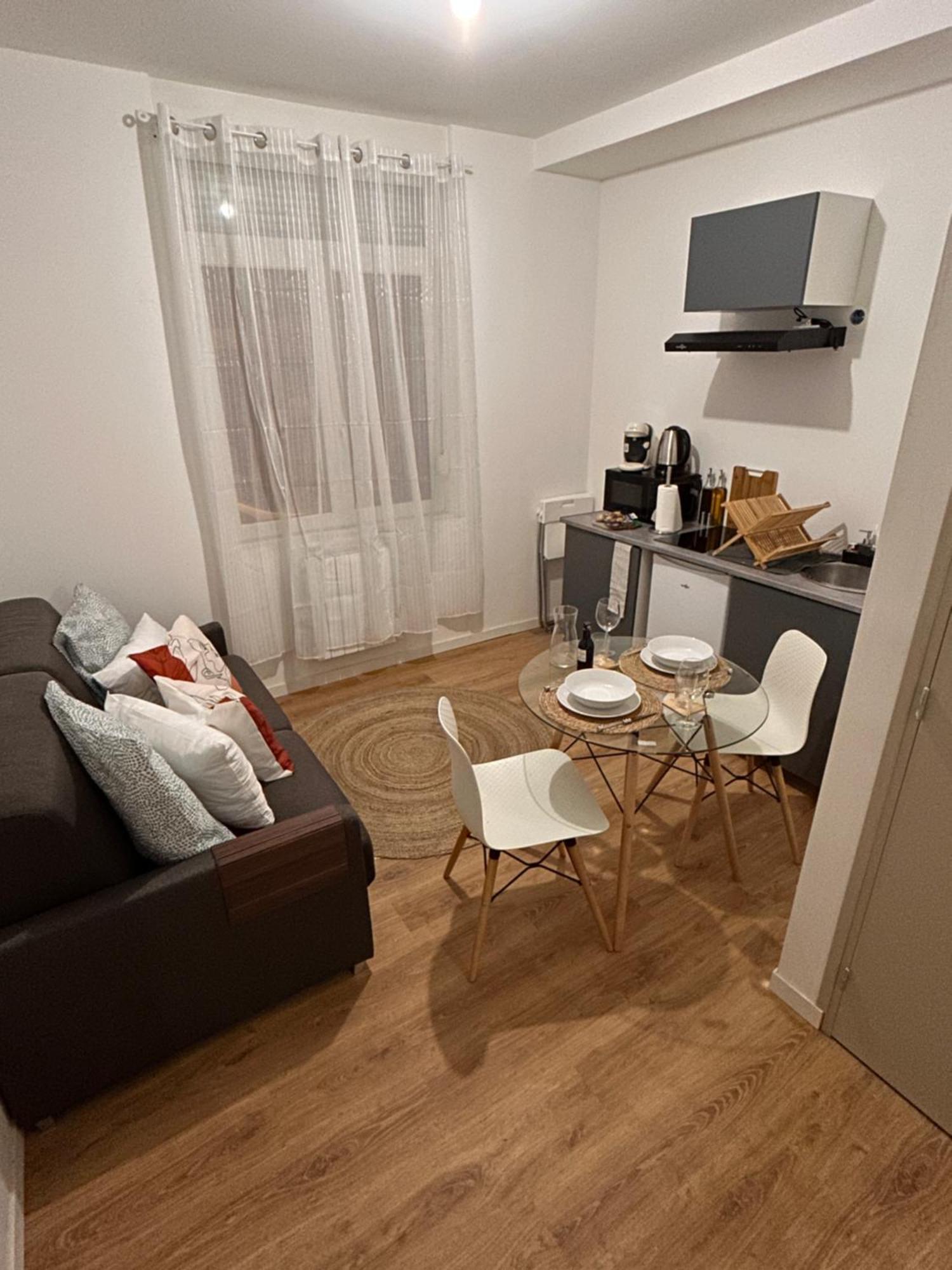Serenity Stay Saint-Quentin  Exterior foto